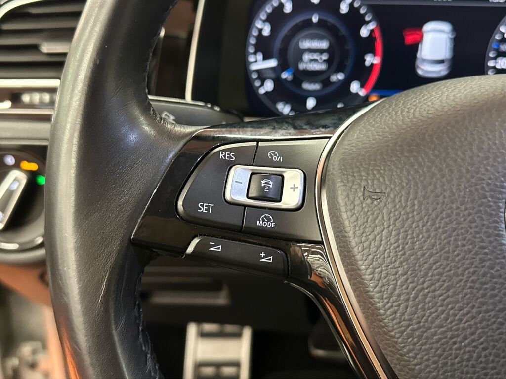 Volkswagen Golf 2017 Harmaa