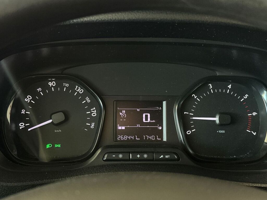 Toyota Proace 2018 Musta