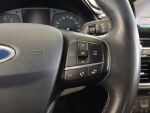 Ford Fiesta 2018 Punainen