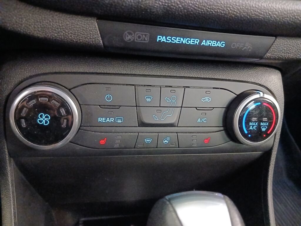 Ford Fiesta 2018 Punainen