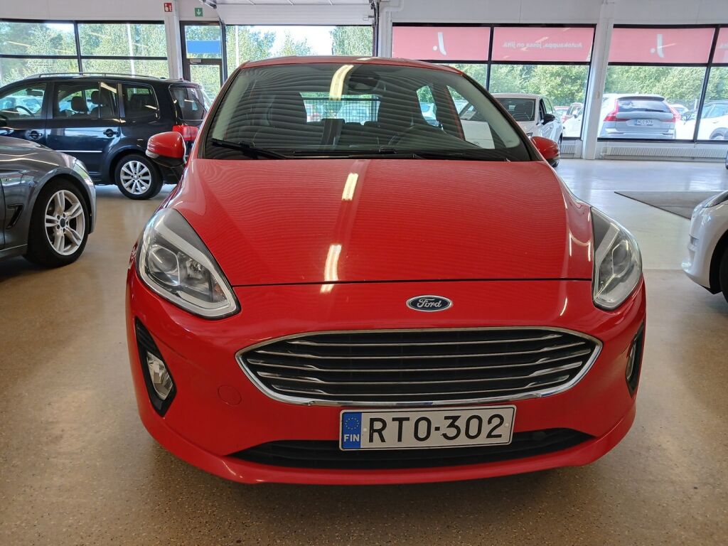 Ford Fiesta 2018 Punainen