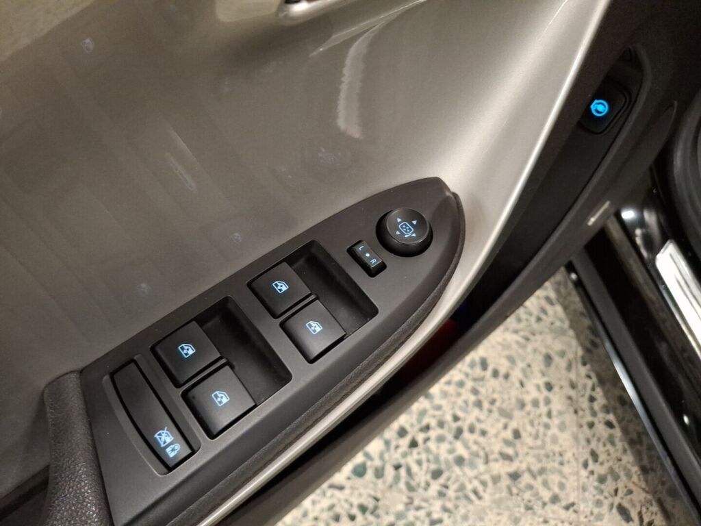 Opel Ampera 2012 Musta