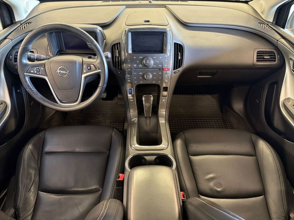 Opel Ampera 2012 Musta