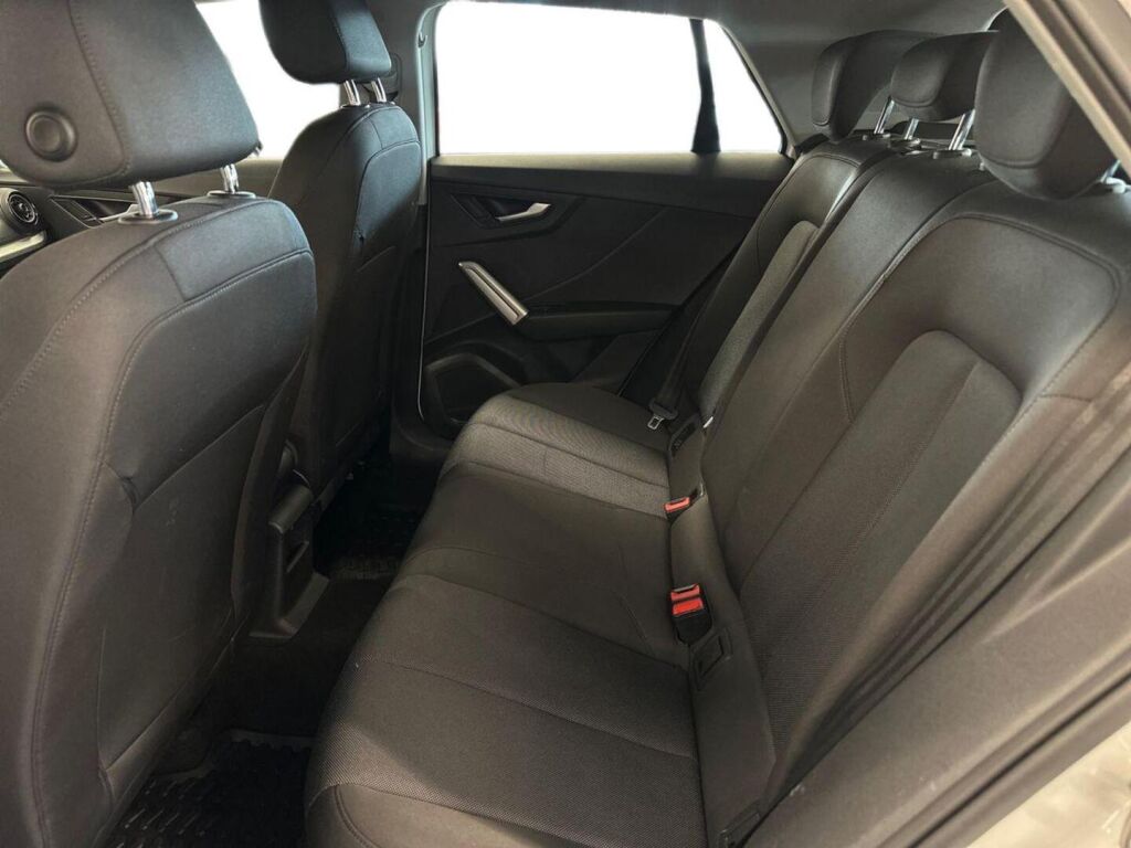 Audi Q2 2018 Valkoinen