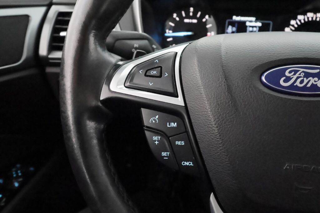 Ford Mondeo 2018 Valkoinen