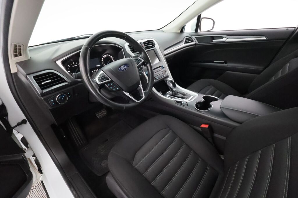 Ford Mondeo 2018 Valkoinen