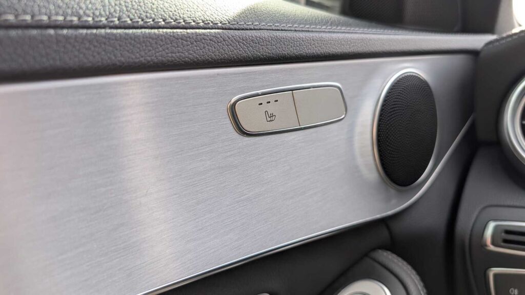 Mercedes-Benz C 2015 Musta