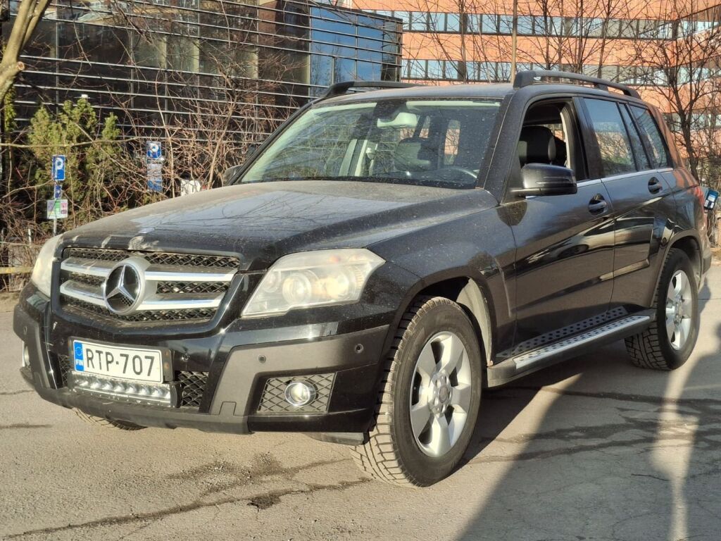 Mercedes-Benz GLK 2009 Musta