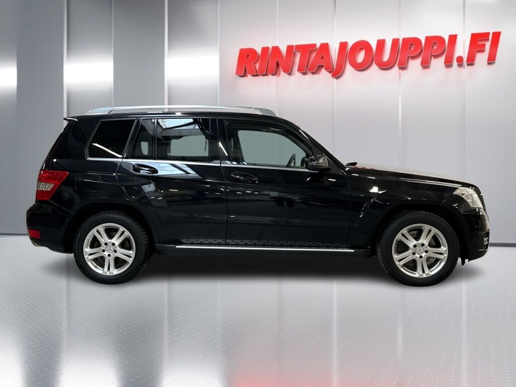 Mercedes-Benz GLK 2010 Musta