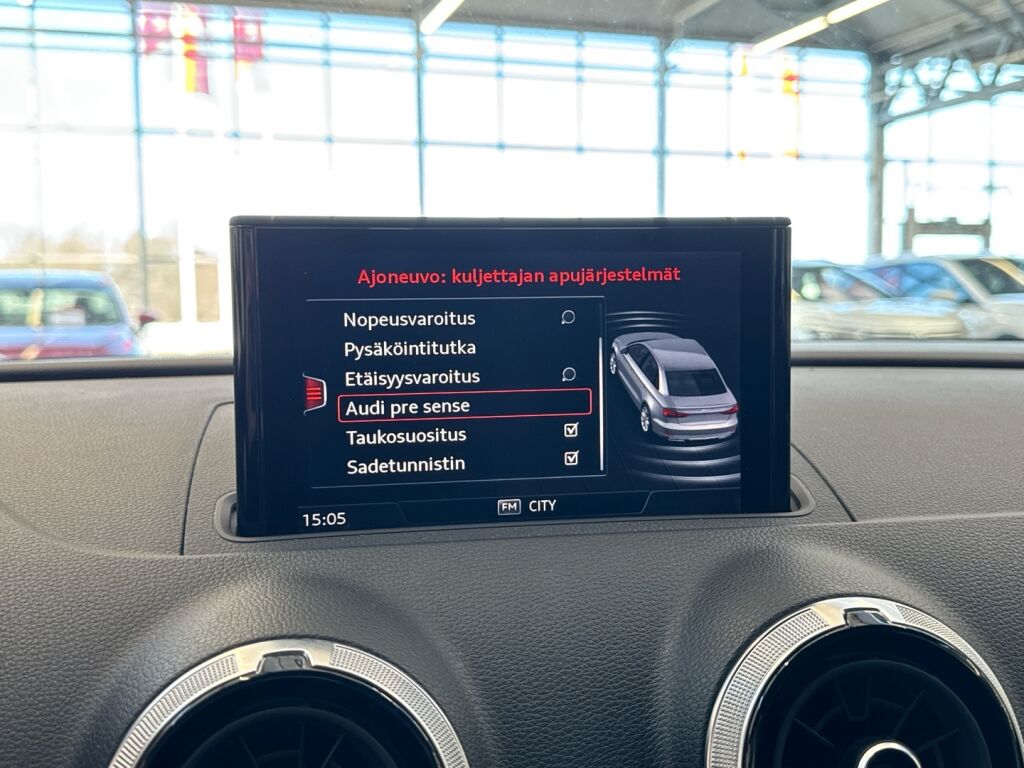 Audi A3 2018 Sininen