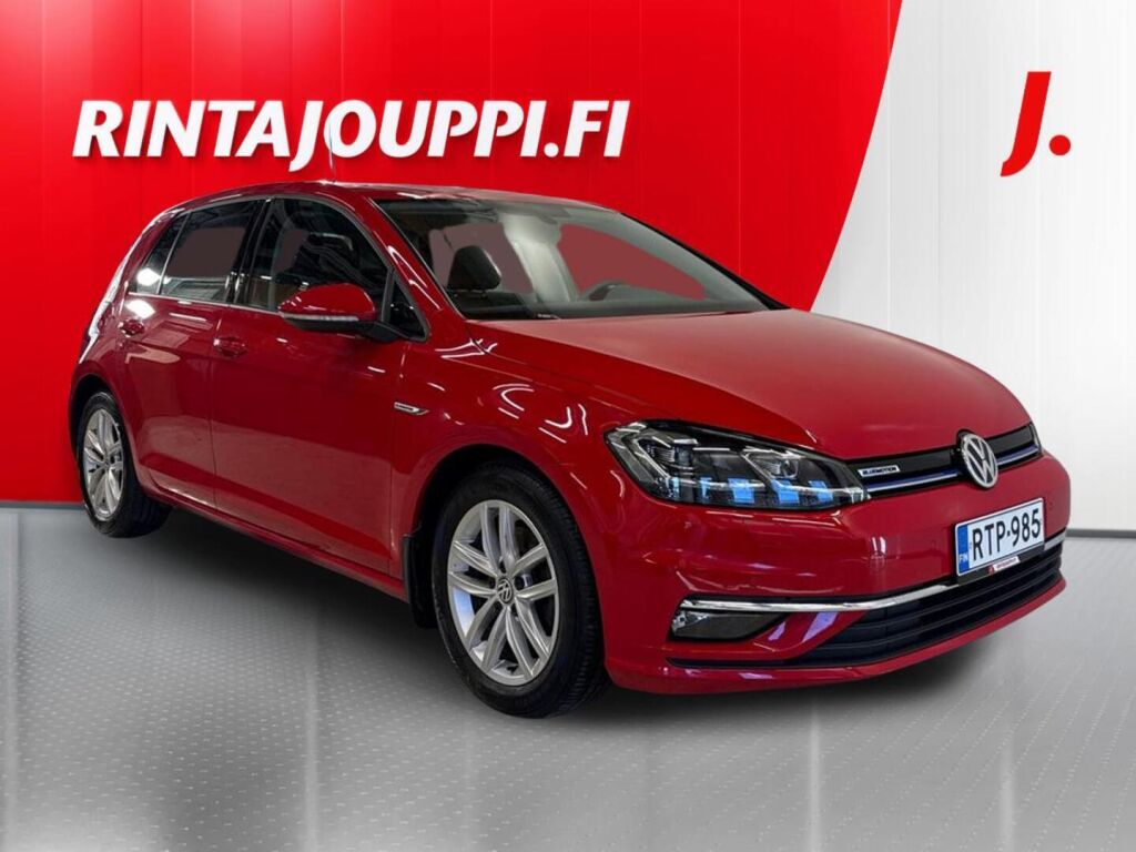 Volkswagen Golf 2018 Punainen