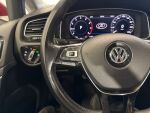 Volkswagen Golf 2018 Punainen