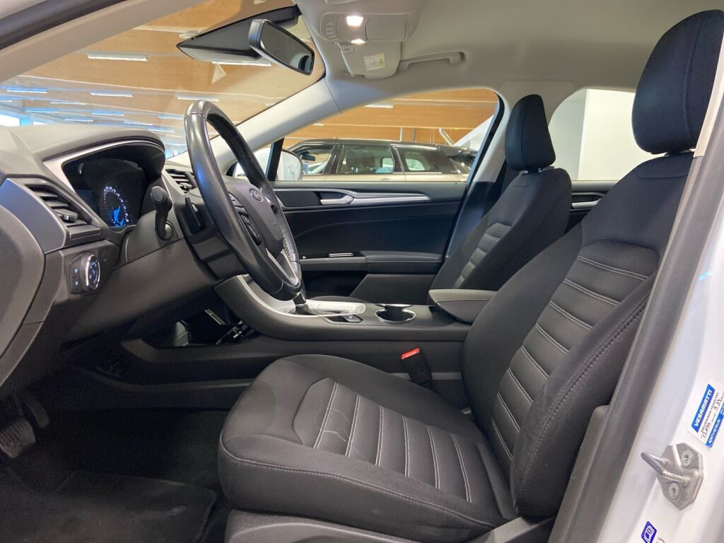 Ford Mondeo 2018 Valkoinen