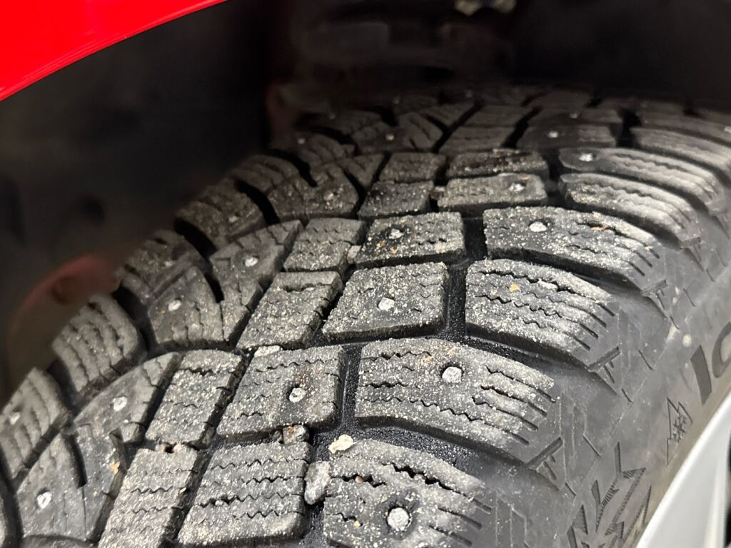 Ford Fiesta 2018 Punainen