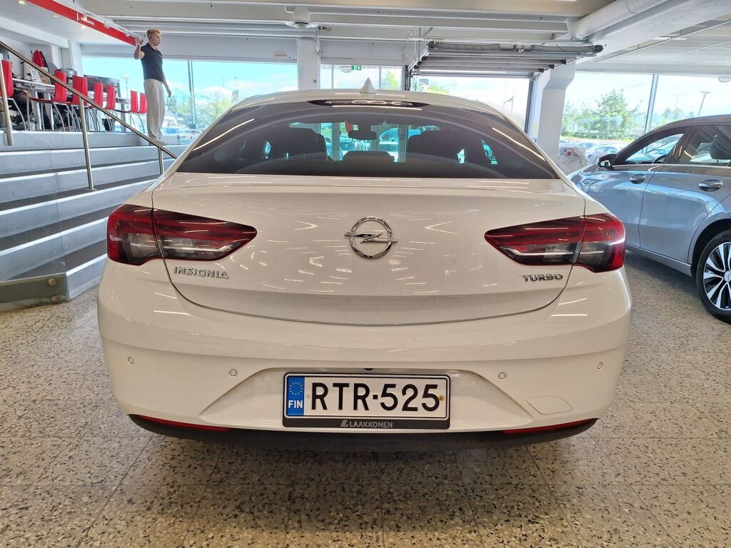 Opel Insignia 2018 Valkoinen