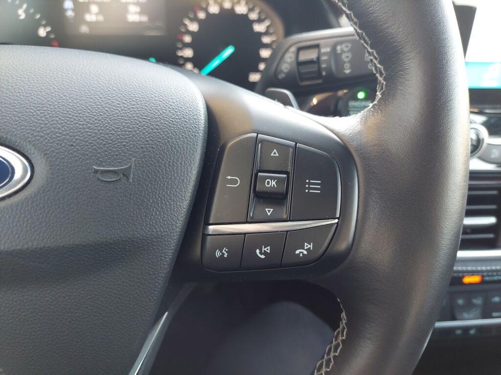 Ford Fiesta 2019 Musta