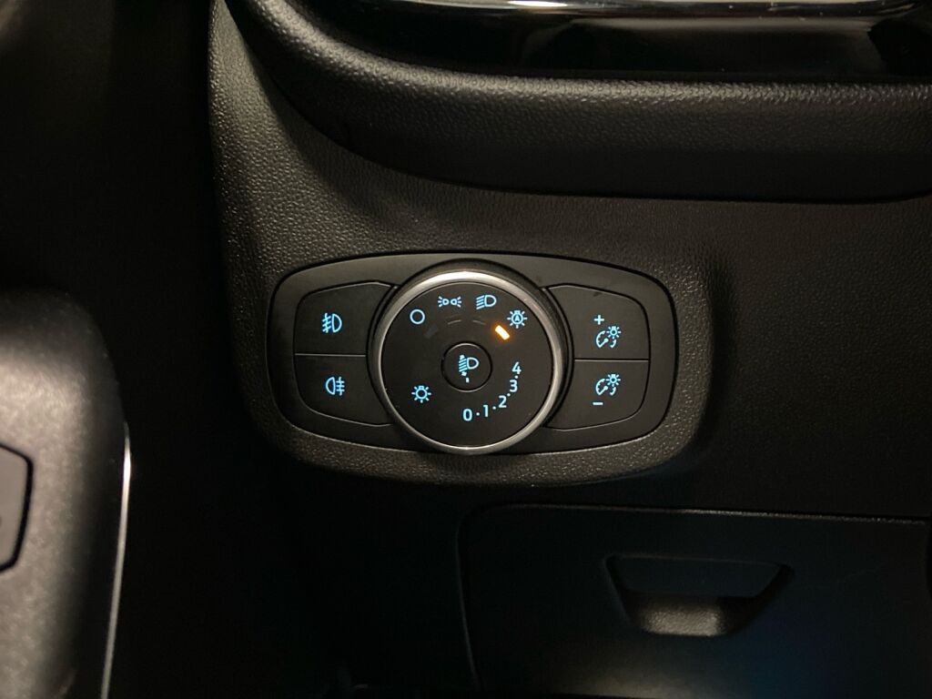 Ford Fiesta 2018 Valkoinen