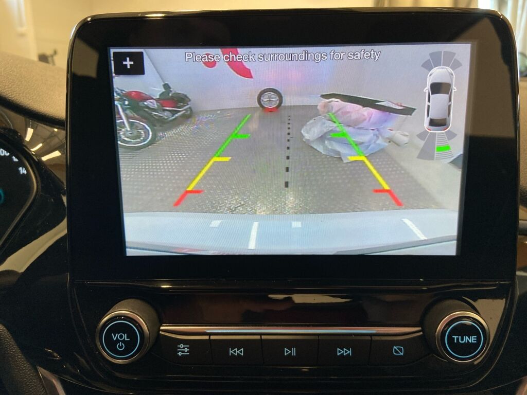 Ford Fiesta 2018 Valkoinen