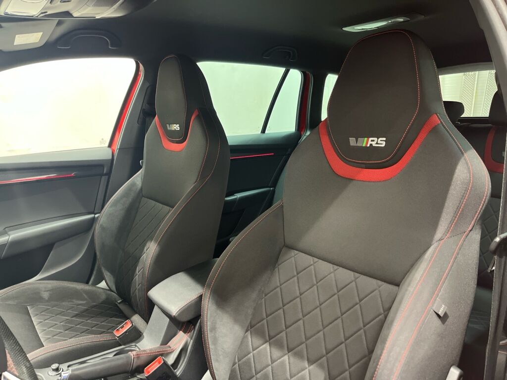 Skoda Octavia 2018 Punainen