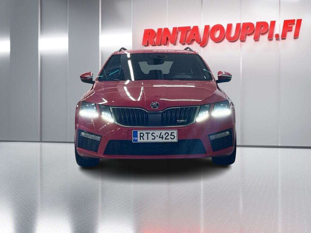 Skoda Octavia 2018 Punainen