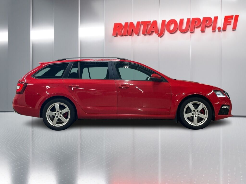 Skoda Octavia 2018 Punainen