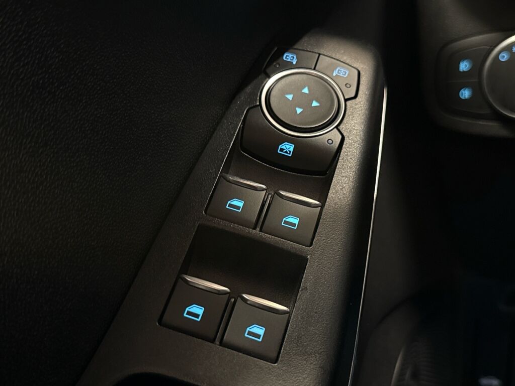 Ford Fiesta 2018 Punainen