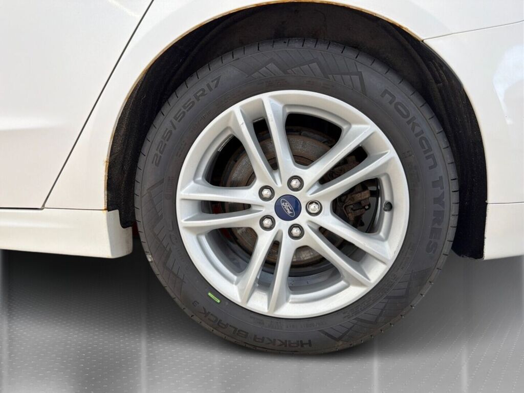 Ford Mondeo 2018 Valkoinen