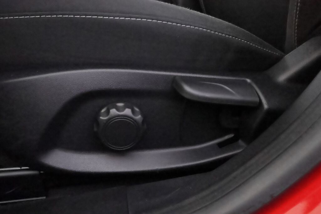 Ford Fiesta 2018 Punainen