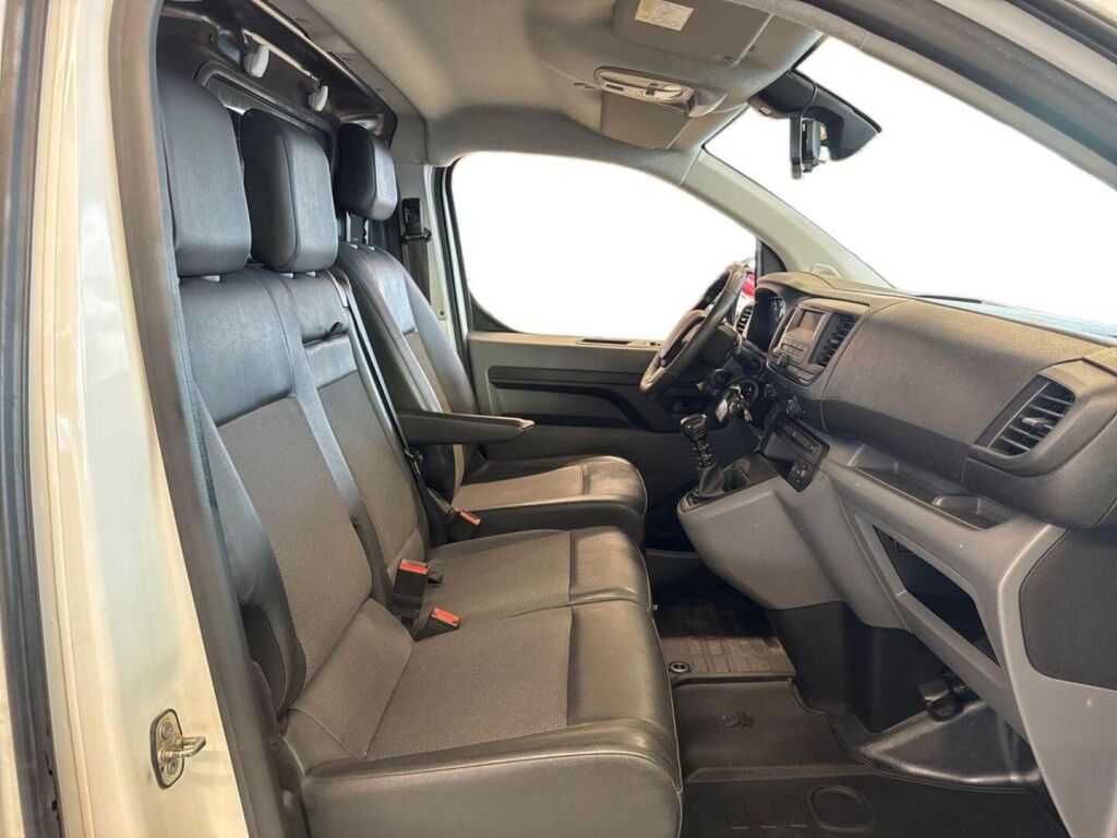 Peugeot Expert 2019 Valkoinen