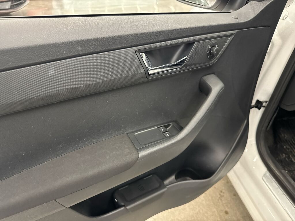 Skoda Fabia 2019 Valkoinen