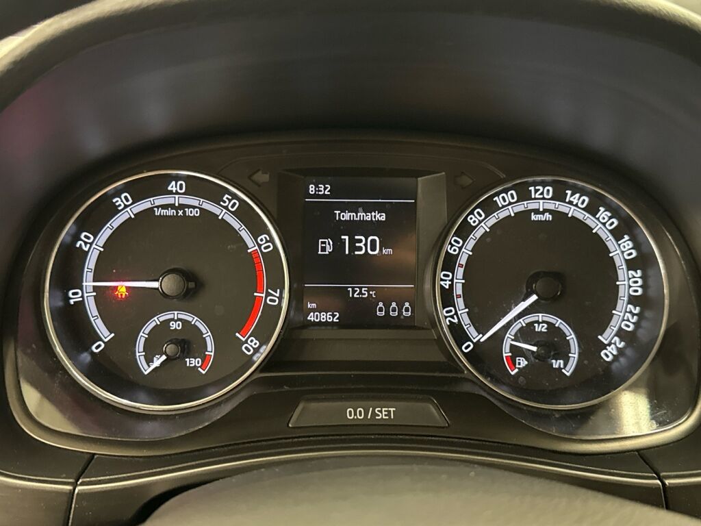 Skoda Fabia 2019 Valkoinen