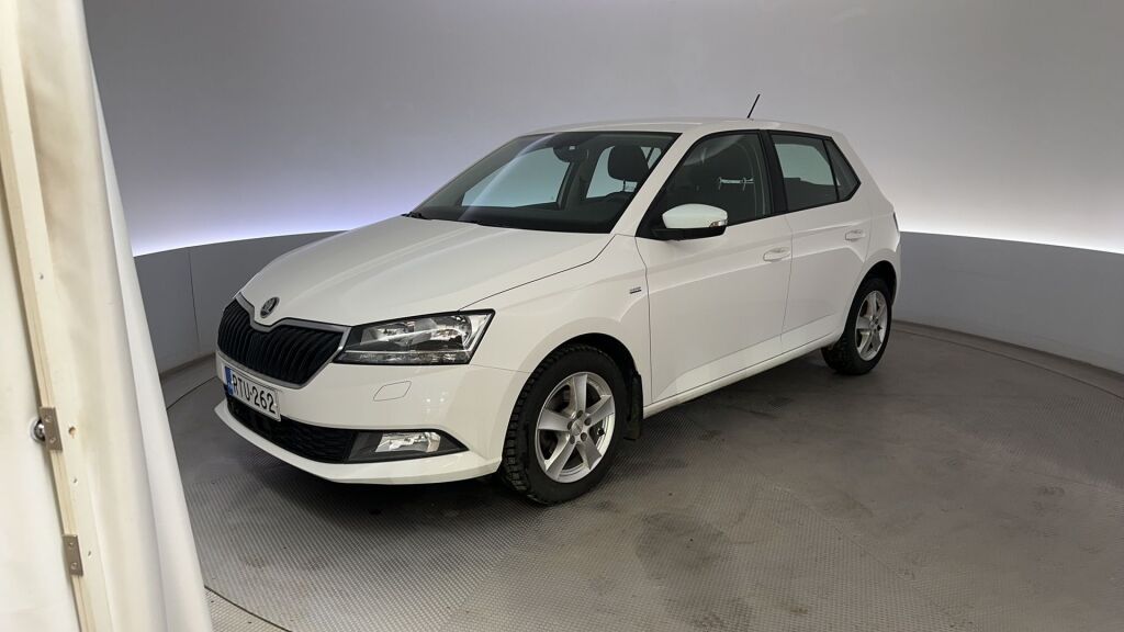 Skoda Fabia 2019 Valkoinen