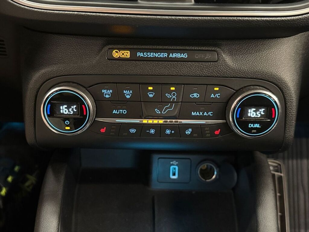 Ford Focus 2019 Harmaa