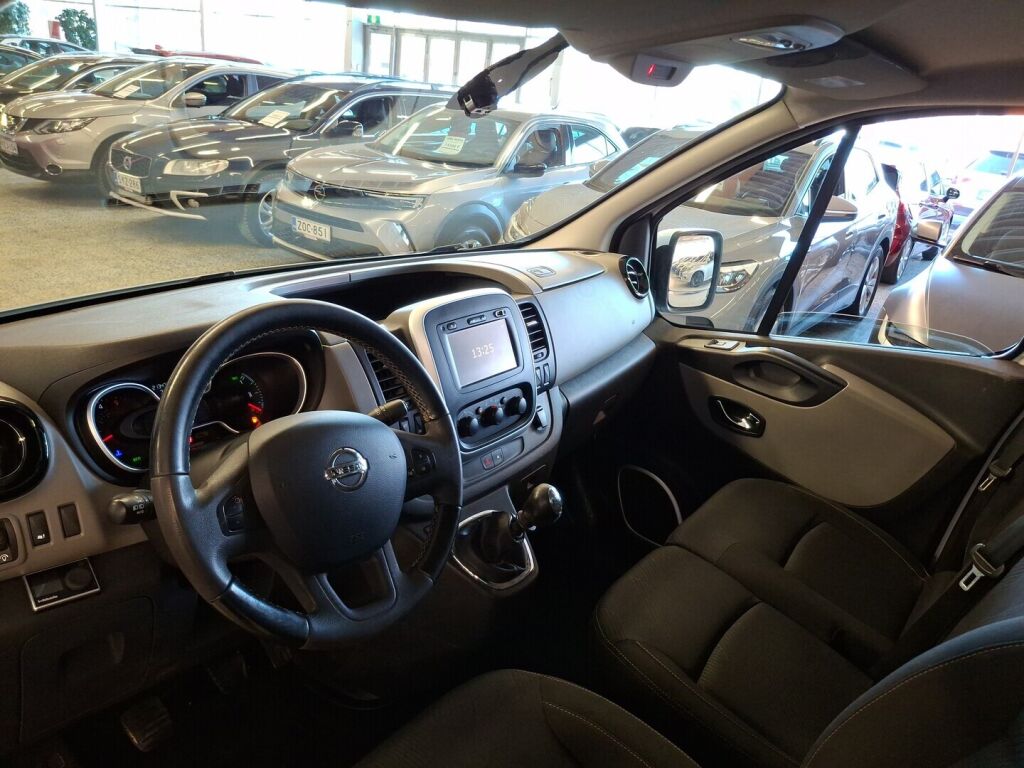 Nissan NV300 2019 Valkoinen