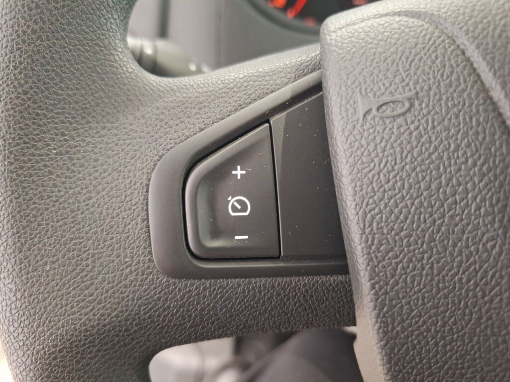 Nissan NV400 2019 Harmaa