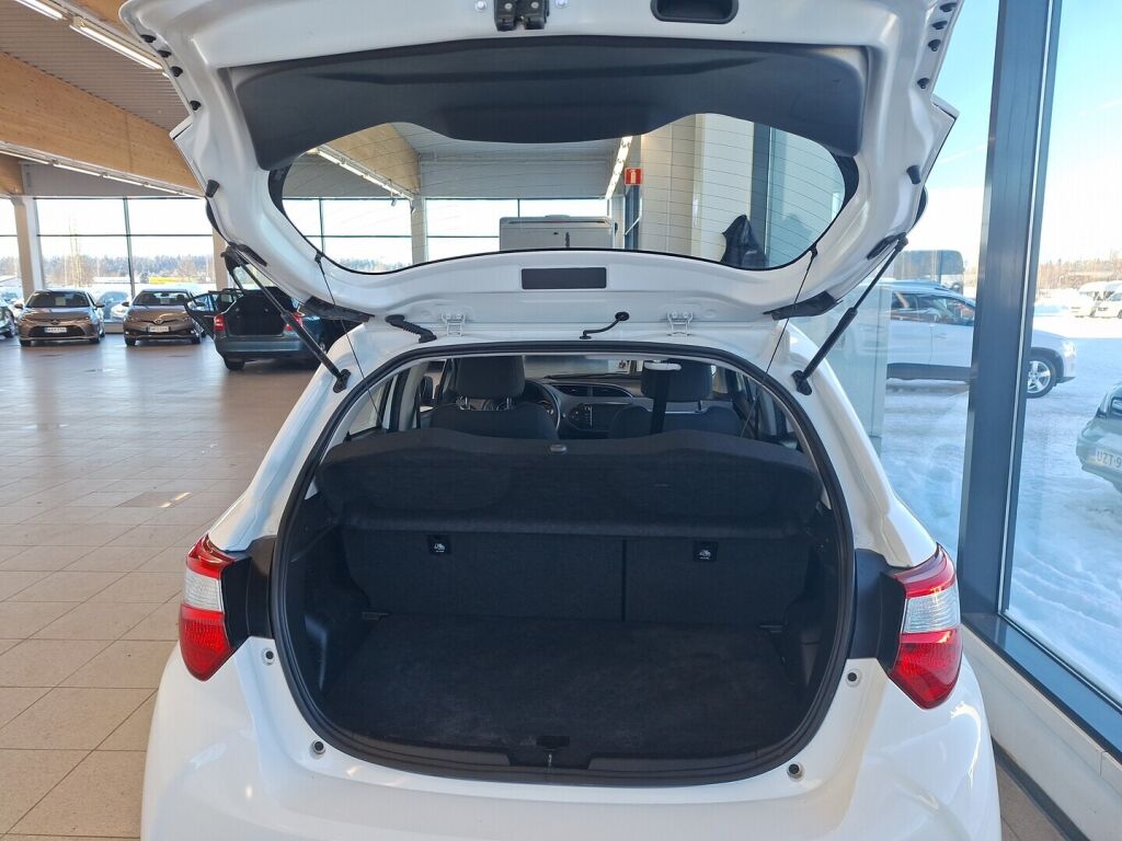 Toyota Yaris 2018 Valkoinen
