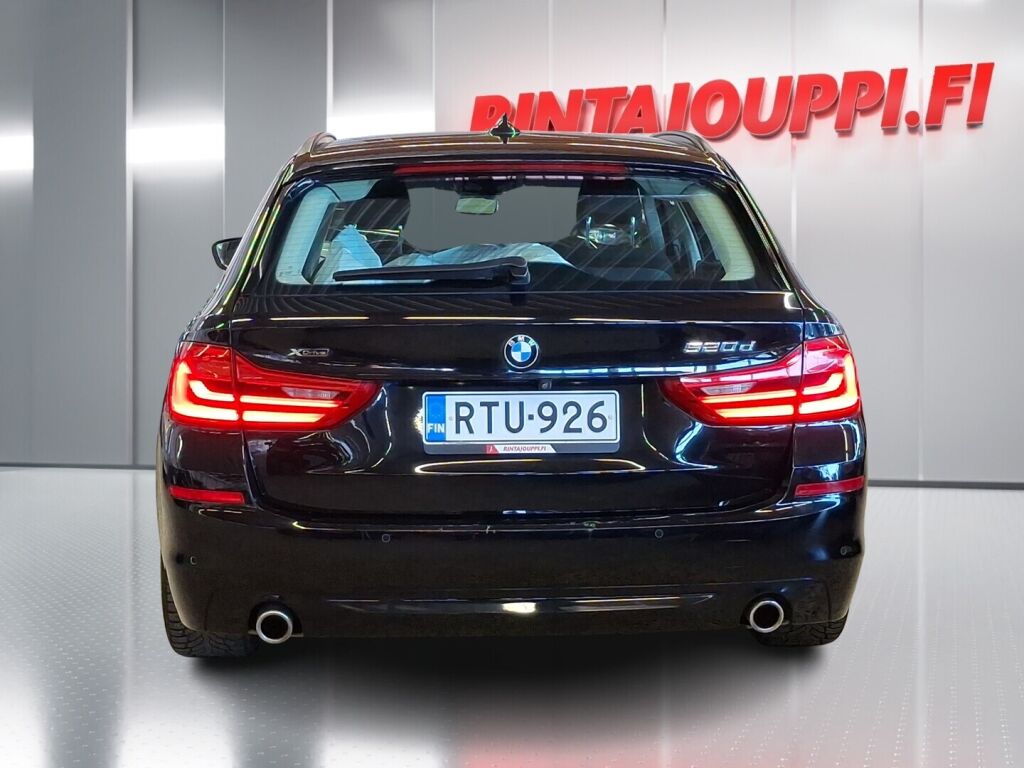 BMW 520 2019 Musta