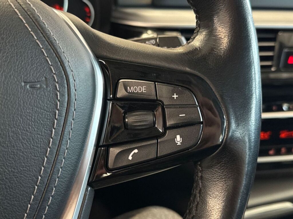 BMW 520 2019 Musta