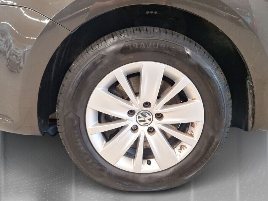 Volkswagen Sharan 2015 Ruskea (beige)