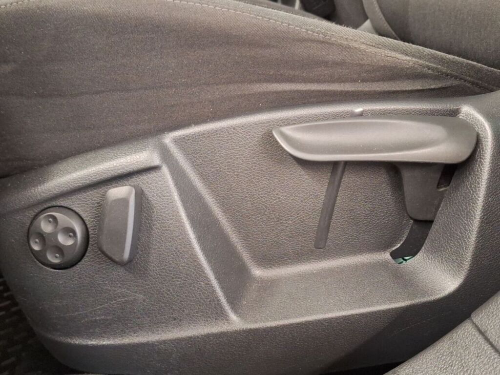 Volkswagen Sharan 2015 Ruskea (beige)