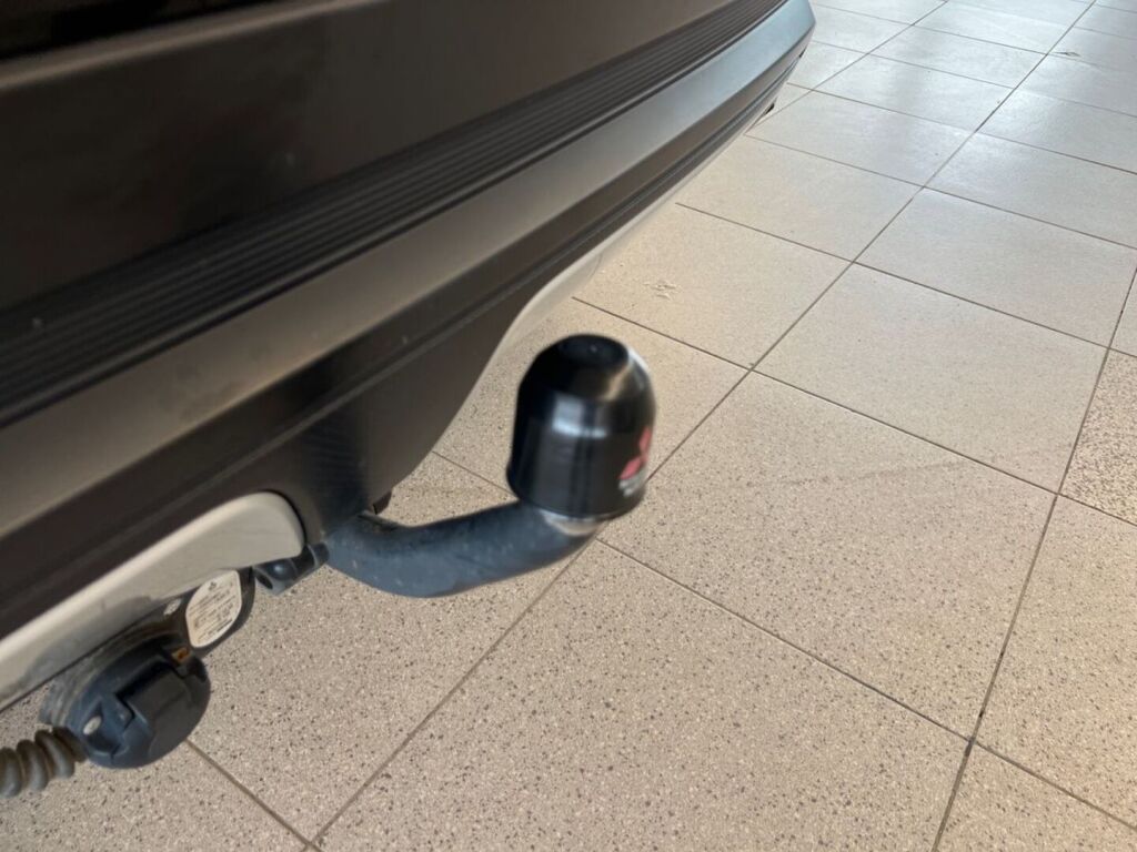 Mitsubishi Eclipse Cross 2019 Musta