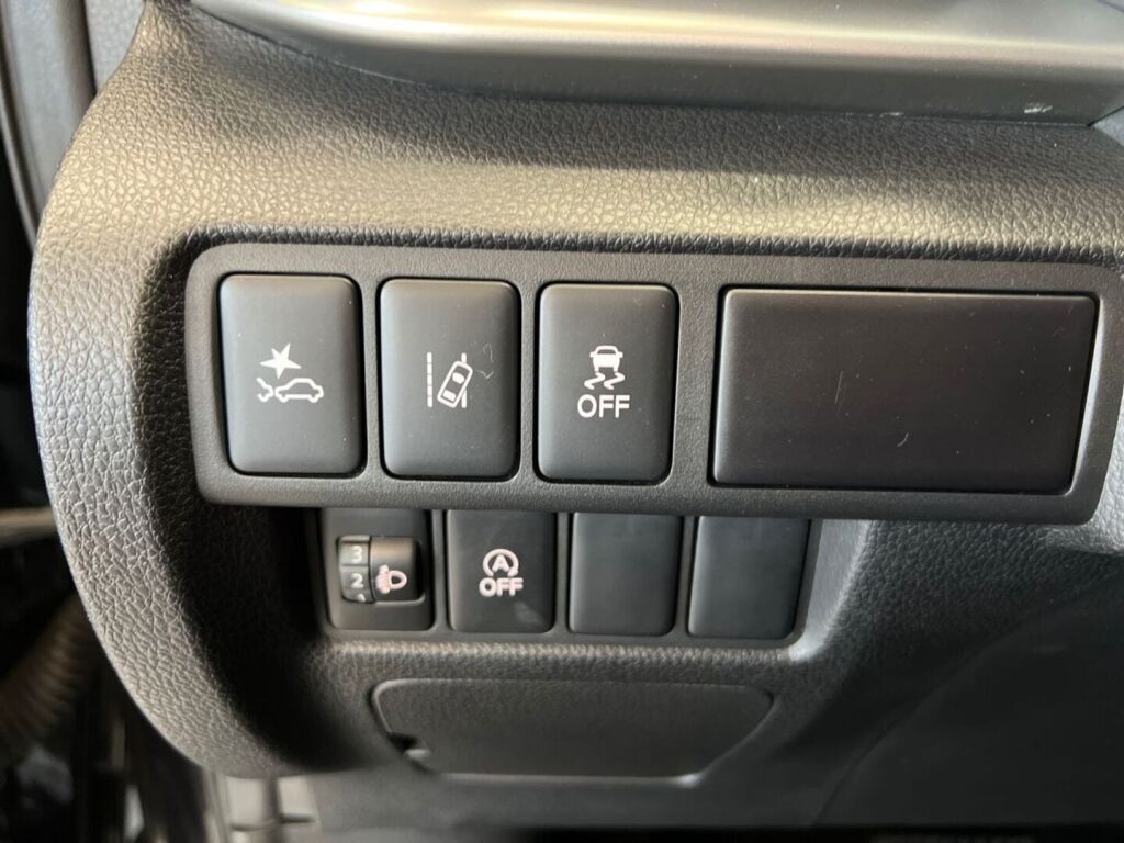Mitsubishi Eclipse Cross 2019 Musta