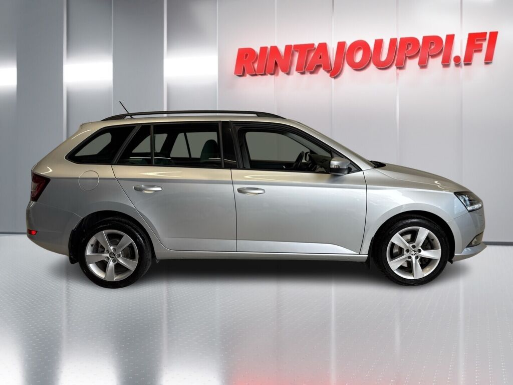 Skoda Fabia 2019 Harmaa