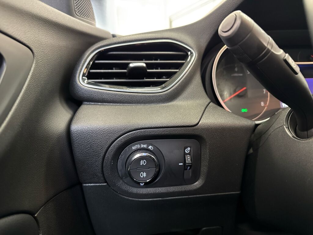 Opel Grandland X 2019 Punainen