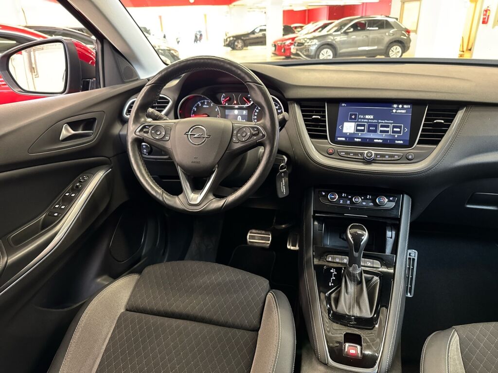 Opel Grandland X 2019 Punainen