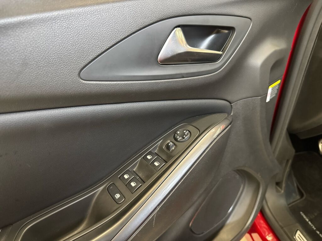 Opel Grandland X 2019 Punainen