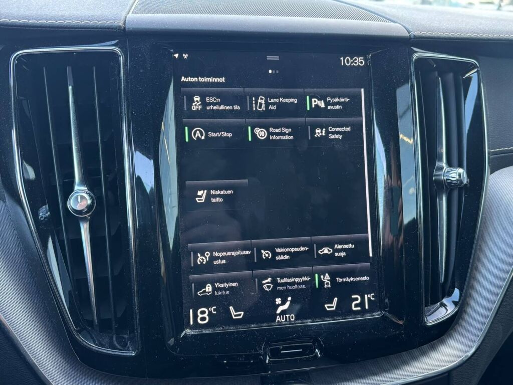 Volvo XC60 2019 Musta