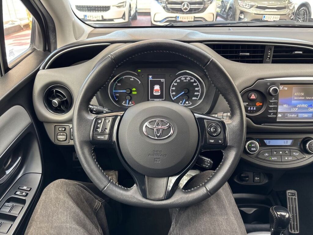 Toyota Yaris 2019 Valkoinen