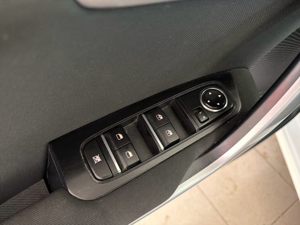 Kia Ceed 2019 Valkoinen