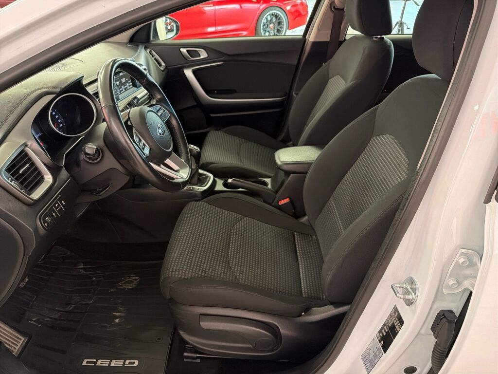 Kia Ceed 2019 Valkoinen